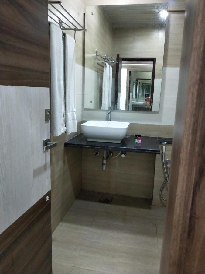 Hotel Samrat Diu Exterior photo